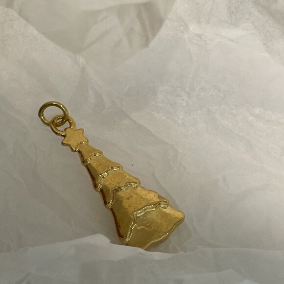 Lenox Disney A Pooh Sort Of Christmas Trinket Box Figurine with Charm  NWOB - Picture 4 of 11